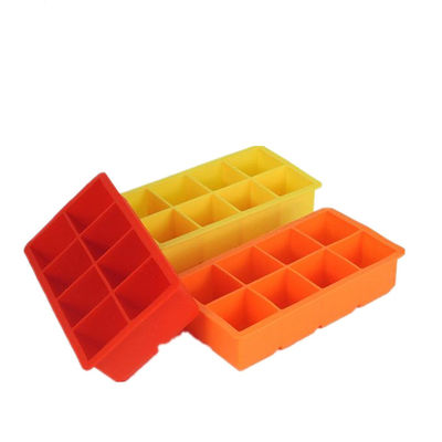 Nontoxic Durable Large Ice Cube Mold , Lightweight Silicone Freezing Tray